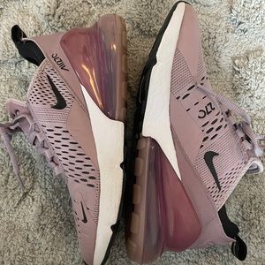 Nike air 270